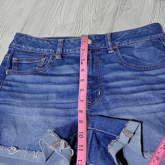 American Eagle Super Stretch Hi-Rise Shortie Jean Shorts, Women's Size: 6 - Picture 9 of 11
